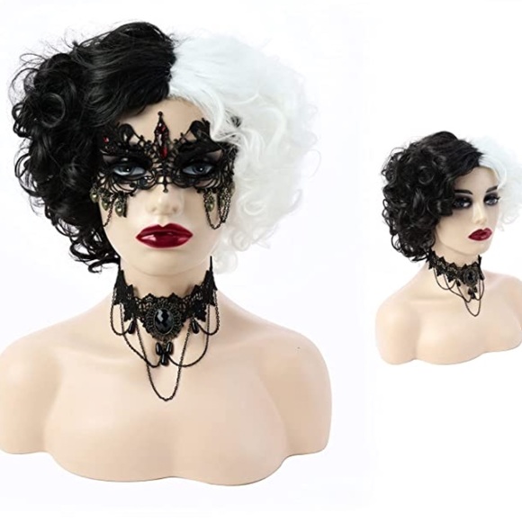 Cruella De vil Costume Wig Short Fluffy Wavy Half Black and White Wig Middle Par